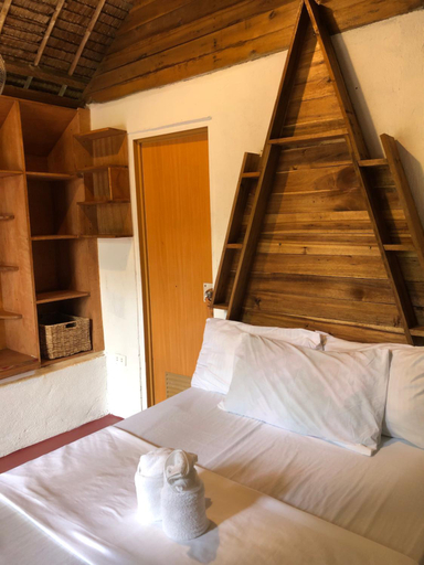 Bedroom 3, Zhaya's Beach & Cottages, El Nido