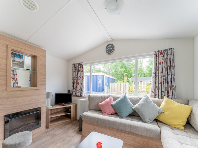 Others 4, Relaxing Holiday Chalet by the Water in Grou, Boarnsterhim