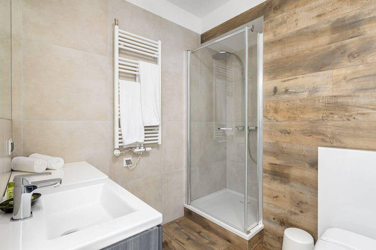 Bathroom 4, Poznan Apartments Towarowa, Poznań City