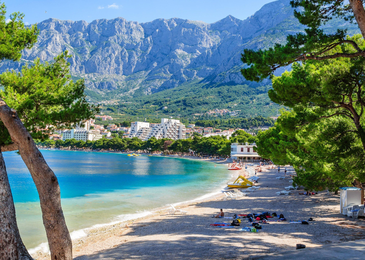 Others 3, Apartment Petar with terrace, Makarska