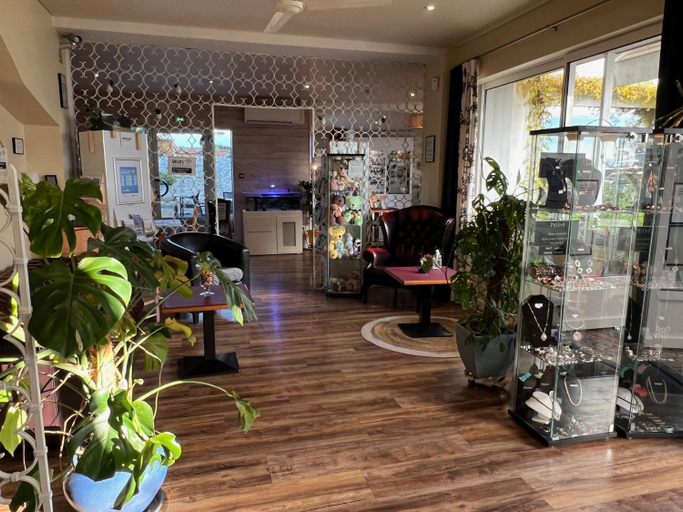 Public Area, Le Crist'Al, hotel familial, climatise, en front de mer, Charente-Maritime