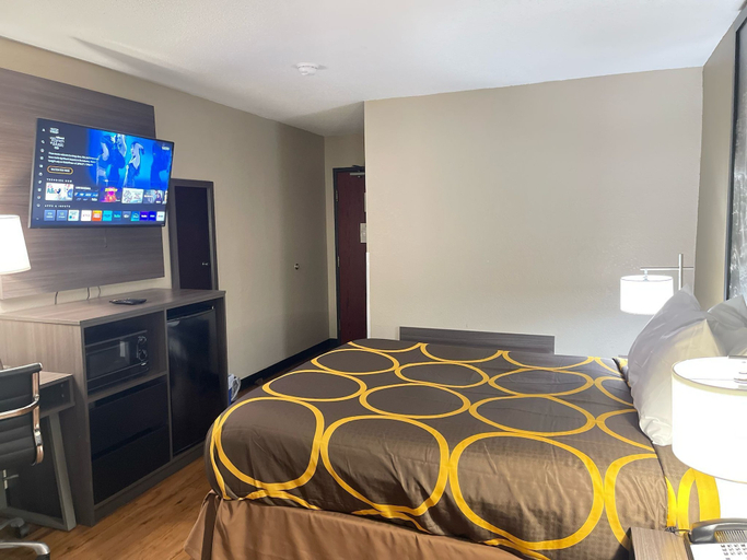 Bedroom 15