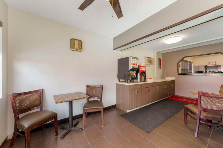 Public Area 2, Fort Lauderdale Gardens Inn & Suites, Broward