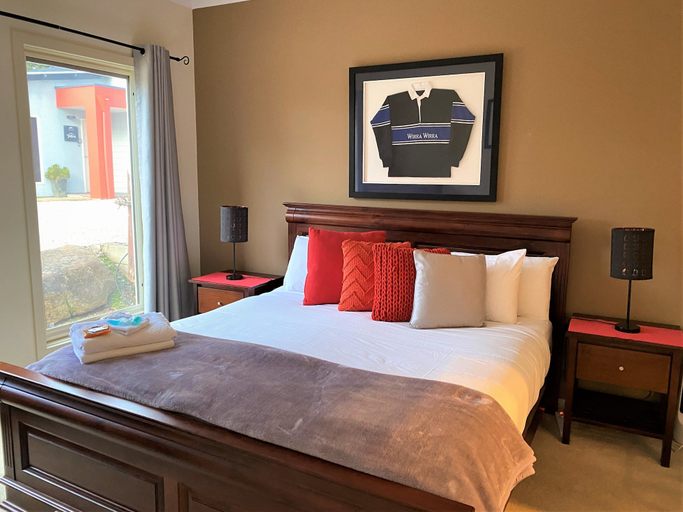 Bedroom 2, McLaren Vale Studio Apartments, Adelaide