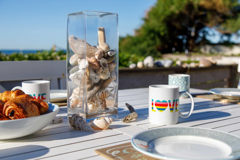 Food & Drinks, Luxury Seafront Family Home - Indoor Pool, West Sussex