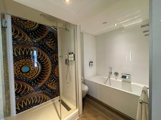 Bathroom 5, Pullman Dakar Teranga, Dakar