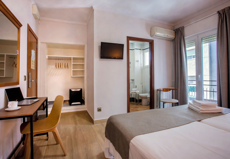 Bedroom 3, Hotel Ramis, Alicante