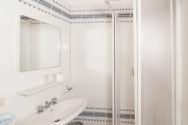 Bathroom 3, Relais Paradise Villa Janto', Napoli
