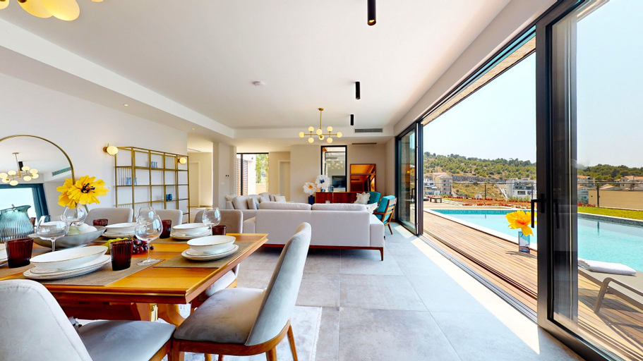 Food & Drinks, Figs and Olives, Primošten