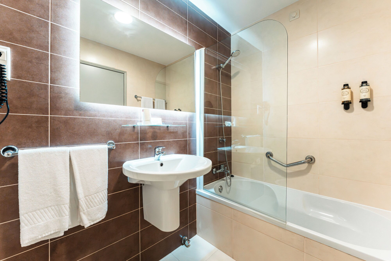 Bathroom 3