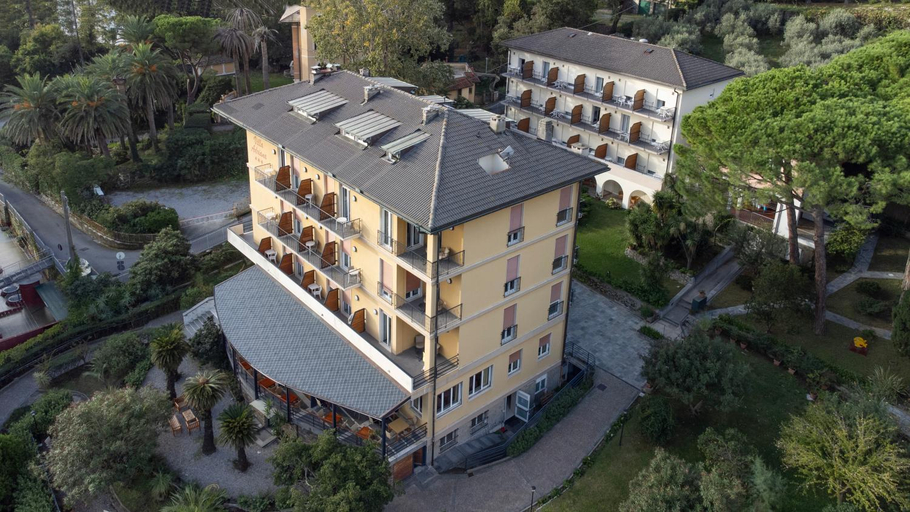 Exterior & Views 1, Hotel Villa Adriana, La Spezia