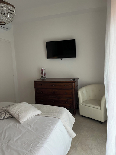 Bedroom 2, Fleur Blanche, Verona