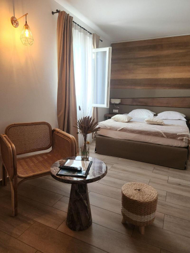 Bedroom 2, Hotel & Restaurant Les Mouettes, Haute-Corse