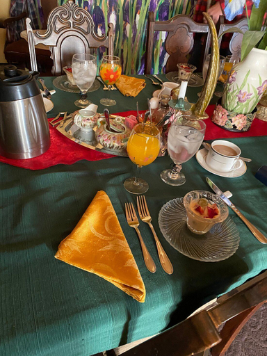 Food & Drinks 4, Garden House Bed and Breakfast, Marion