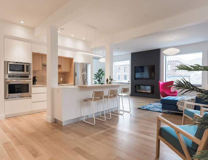 Others 5, South Beach Residences, Division No. 1