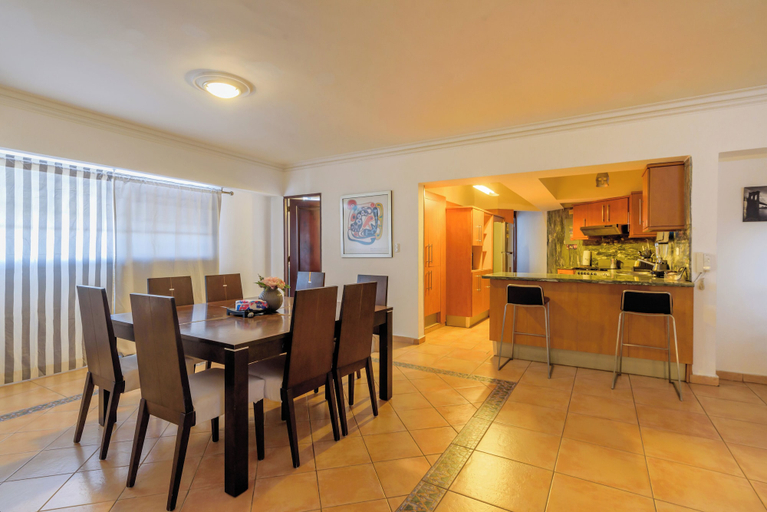 Others 5, Apartment in Bella Vista Sleeps 10, Distrito Nacional