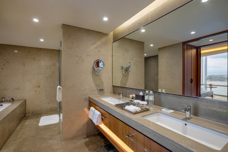 Bathroom 5, LOTTE Hotel Yangon, Yangon