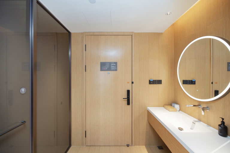 Bathroom 3, JI Hotel Xianyang High-Tech Zone Chuangye East Road, Xianyang