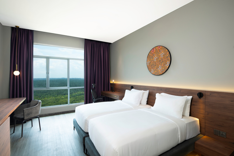 Quest Hotel Midport Port Dickson - Tap to explore photos