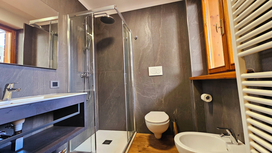 Bathroom 4, Best Western Hotel Nevada, Belluno