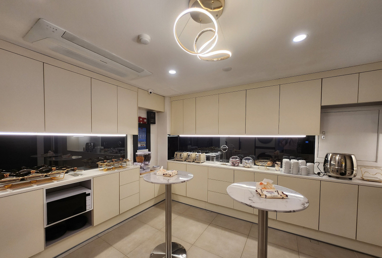 Food & Drinks 4, Hotel Miin, Gongju