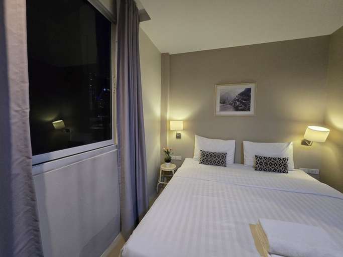 Bedroom 13
