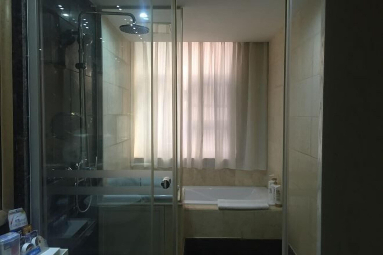 Bathroom 4, Jiatai Hotel, Binzhou