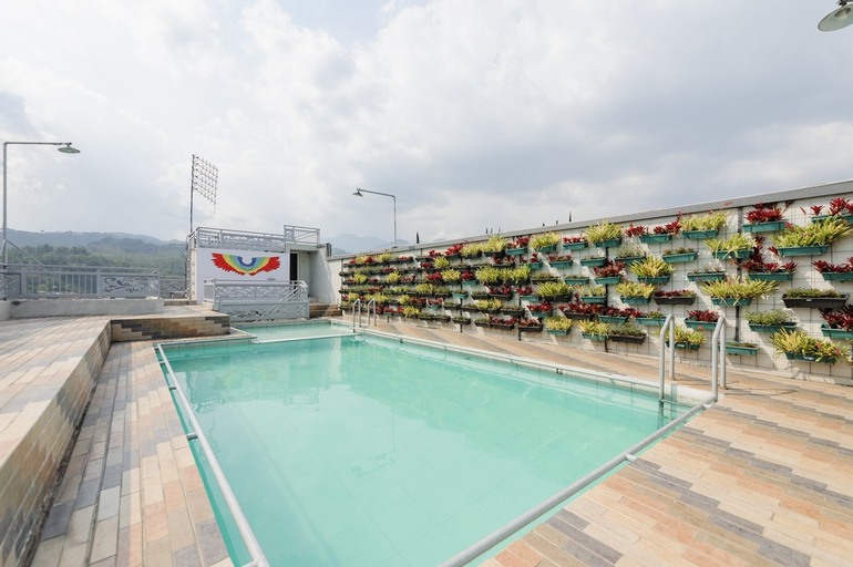 Sport & Beauty 5, Urbanview Hotel Sky Batu Malang by RedDoorz, Malang