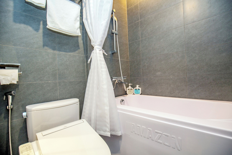 Bathroom 3, Sumitomo15 Apartment, Ba Đình