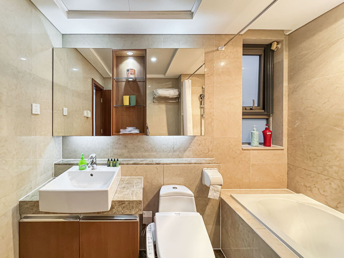 Bathroom 3, Tyms 3BR 2BA Apt Gubei CBD Near Line10, Shanghai