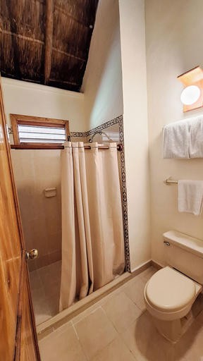 Bathroom 4, Chicanna Ecovillage, Champotón