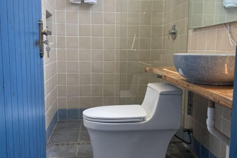 Bathroom 3, Shengsi Blue Castle Scenic Apartment (Liujingtan), Zhoushan