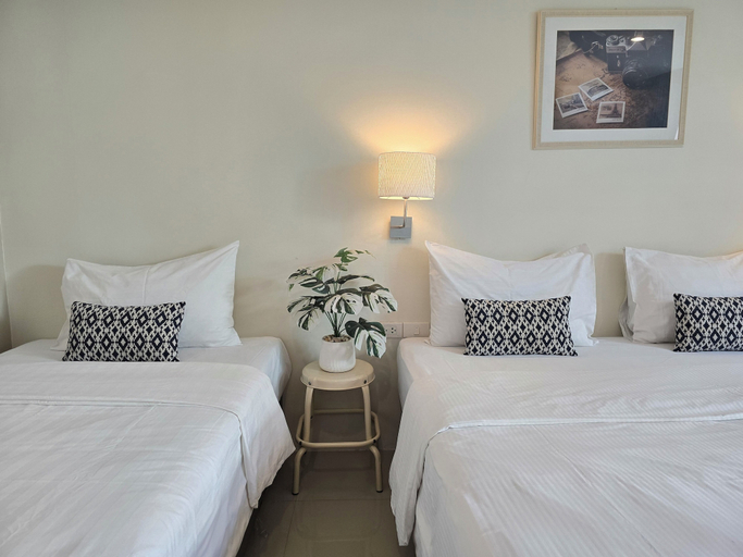 Bedroom 13