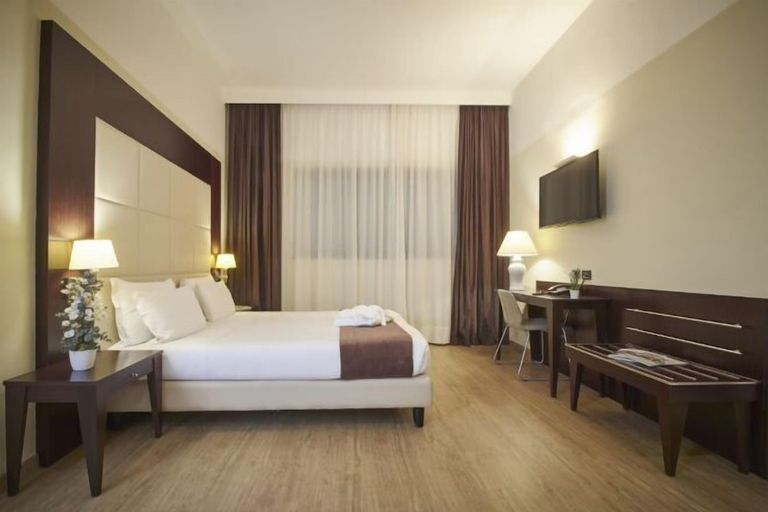 Bedroom 16