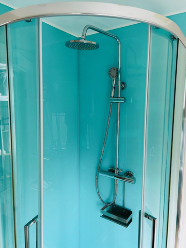 Bathroom 4, The Brookmill, London