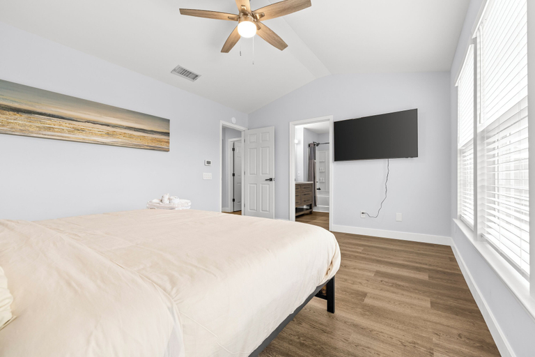 Bedroom 2, 3BR Family Retreat with Modern Comforts, Mecklenburg