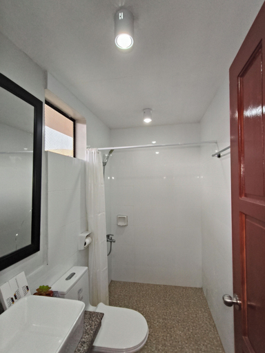 Bathroom 7