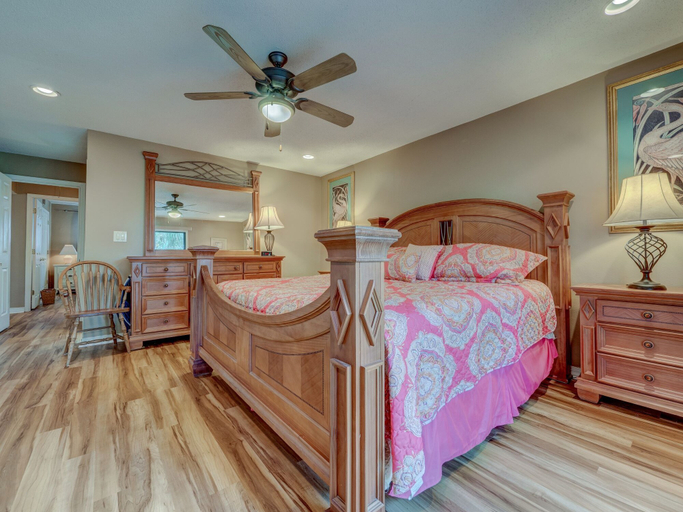 Bedroom 2, Queens Grant by Hilton Head Retreats, Beaufort