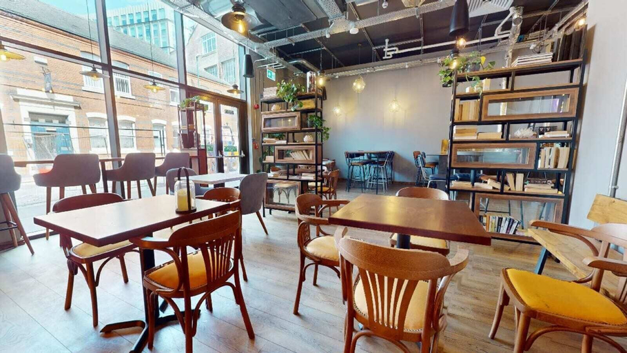 Food & Drinks 5, For Students Only - Signal Place - Campus Accommodation, Nottingham