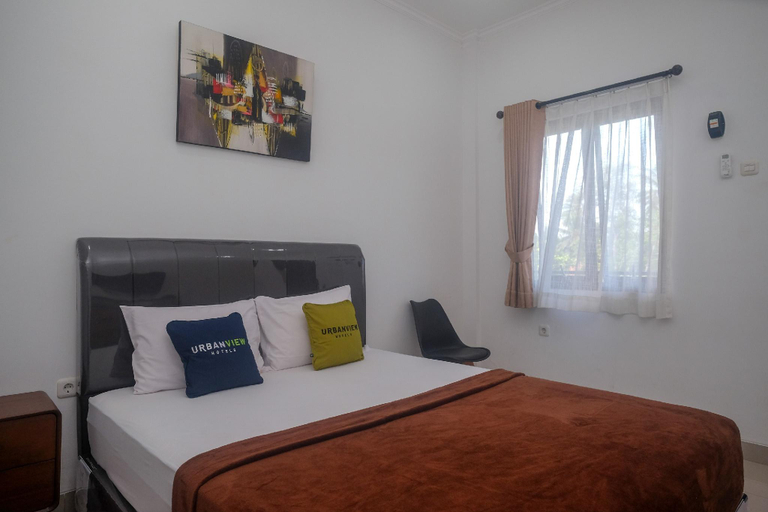 Bedroom 13