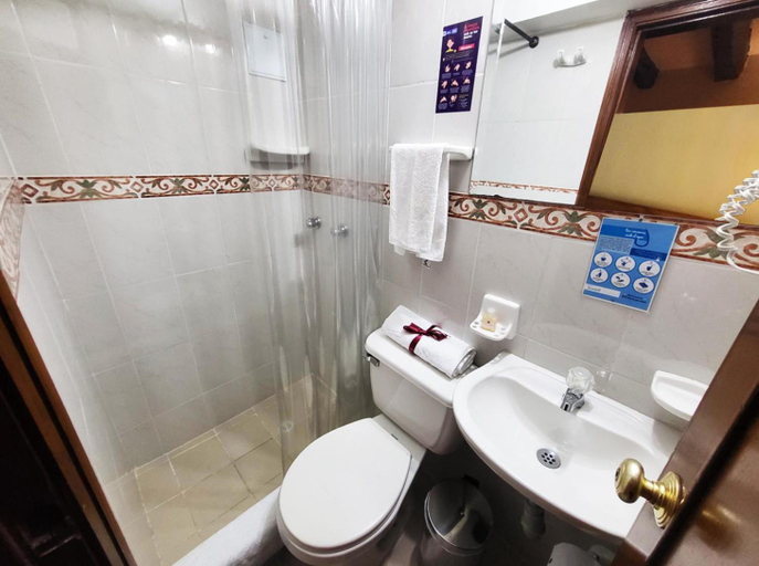 Bathroom 5, Hotel Ambalá Bogotá Colonial, Santafé de Bogotá