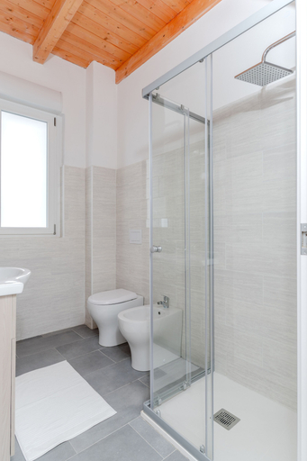 Bathroom 3, Residenza Grandi, Milano
