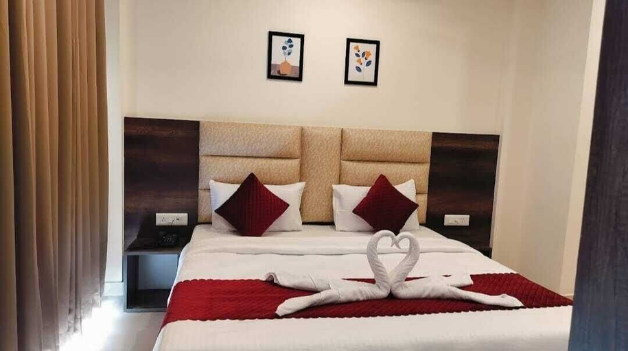 Bedroom 12