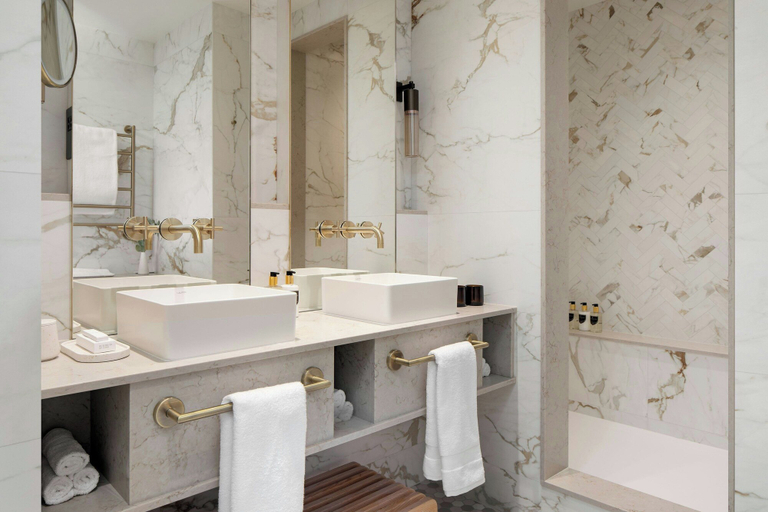 Bathroom 4, Montcalm Mayfair, Autograph Collection, London
