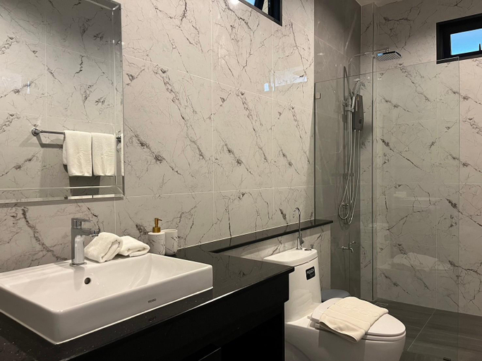 Bathroom 4, Leigh Villa, Mueang Krabi