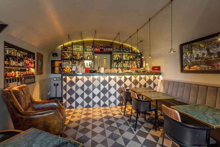 Food & Drinks 4, Hotel Parrasio, Rome