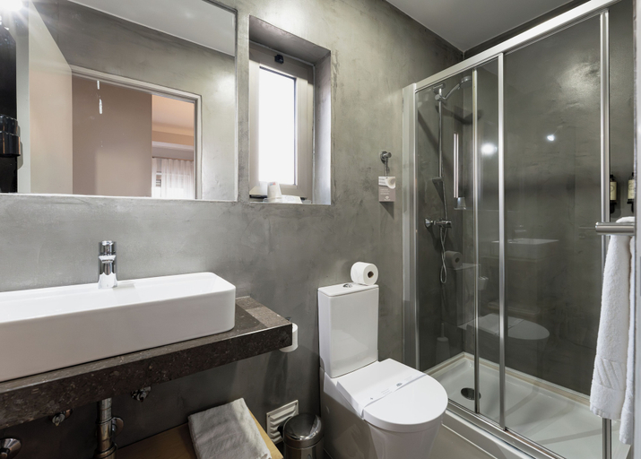 Bathroom 3