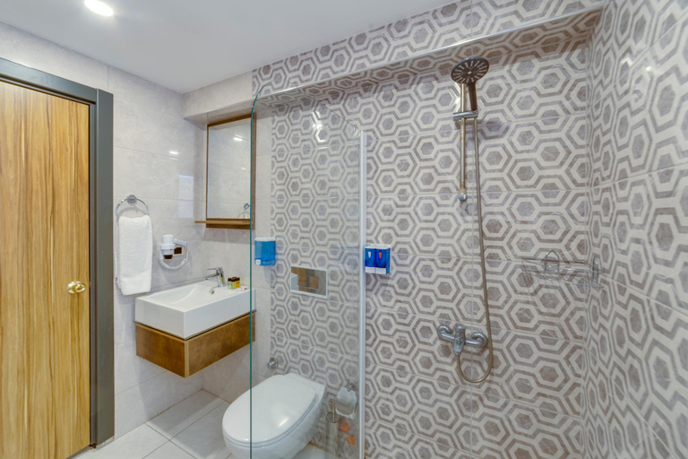 Bathroom, SMART HOLIDAY BODRUM HOTEL, Bodrum