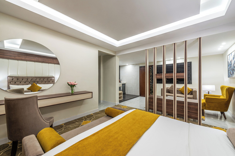 Bedroom 4, Garden Millennium Hotel Suites - Alsewes, Jizan