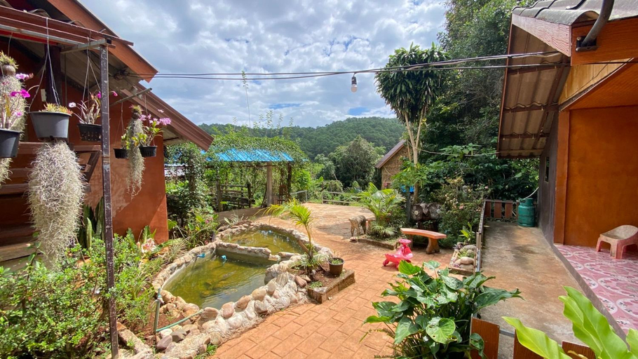 Others 4, Lung Soi Nguen Homstay Pang Oung, Muang Mae Hong Son